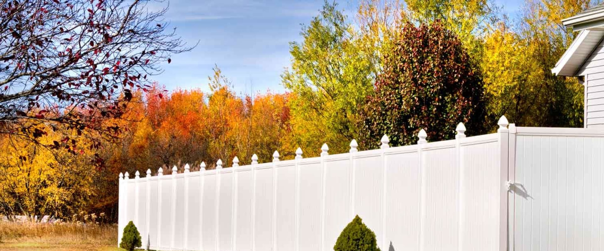 Weather-Related Damage to Your Vinyl Fence System